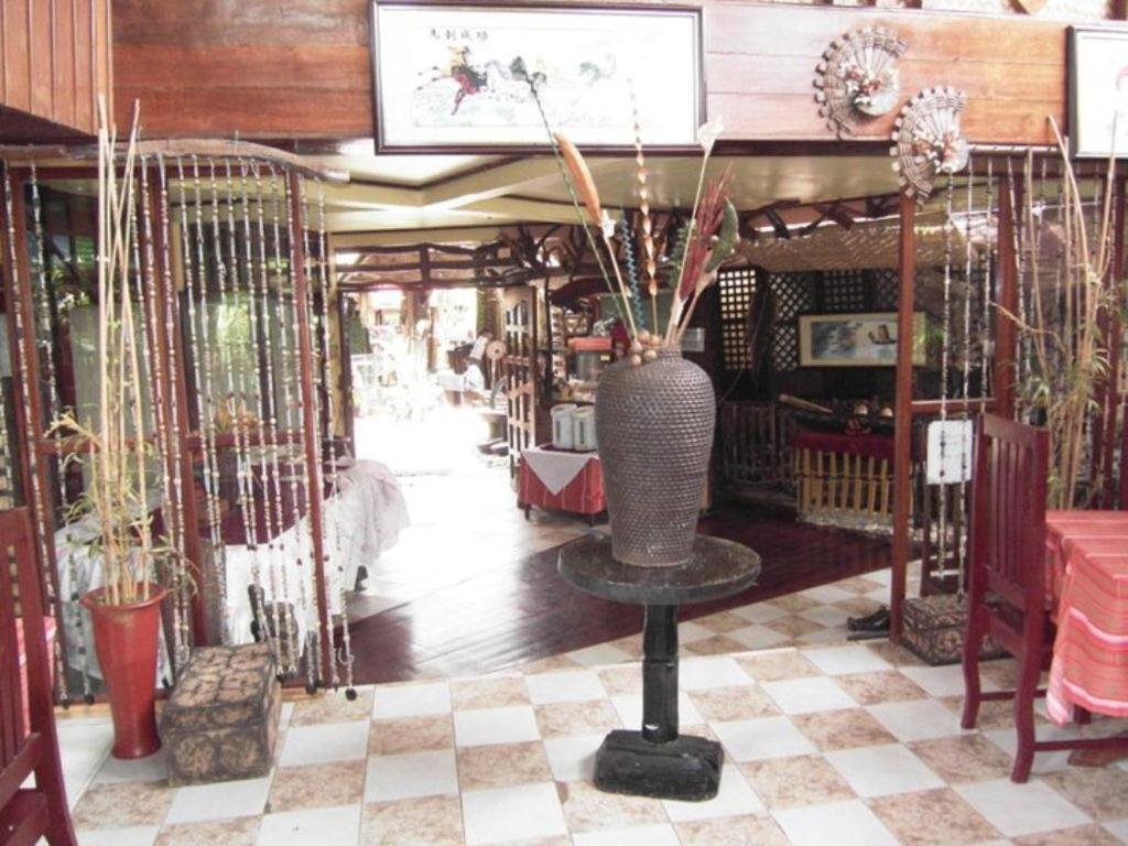 De Loro Inn And Restaurant Puerto Princesa Εξωτερικό φωτογραφία